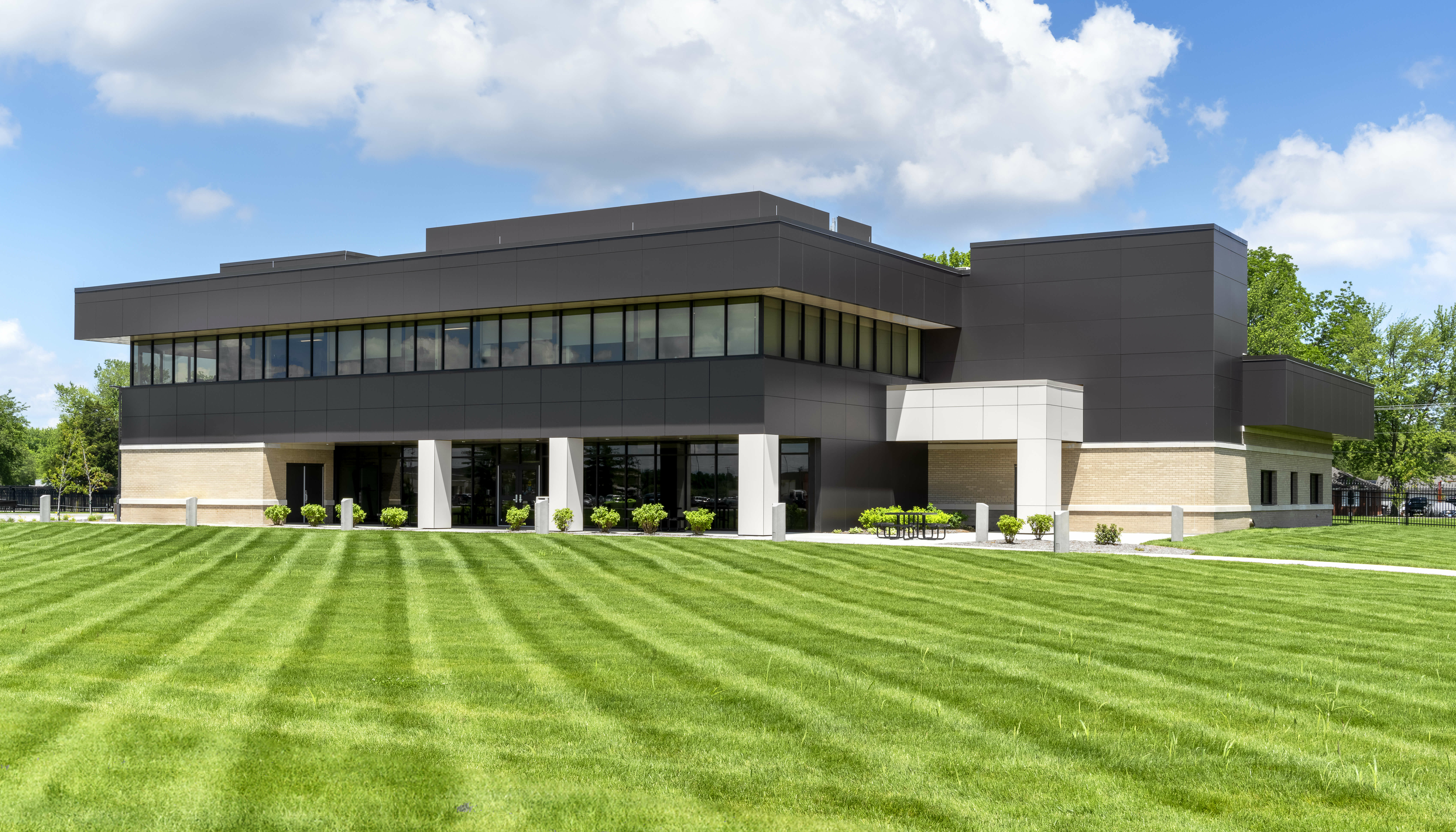 S. M. Wilson Celebrates Dedication of  Madison County Transit Administration Building